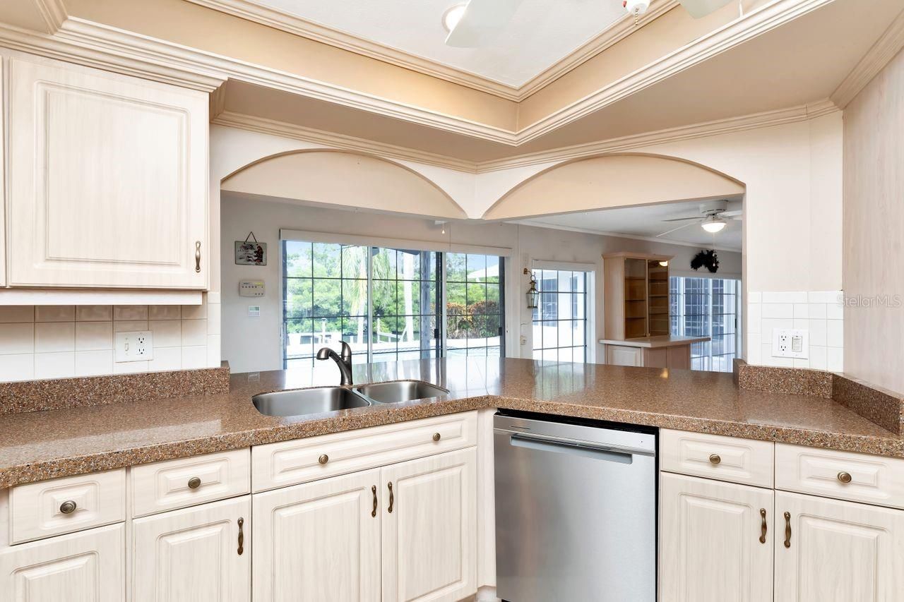 1113 45th Avenue Ne, Saint Petersburg, FL 33703 Photo