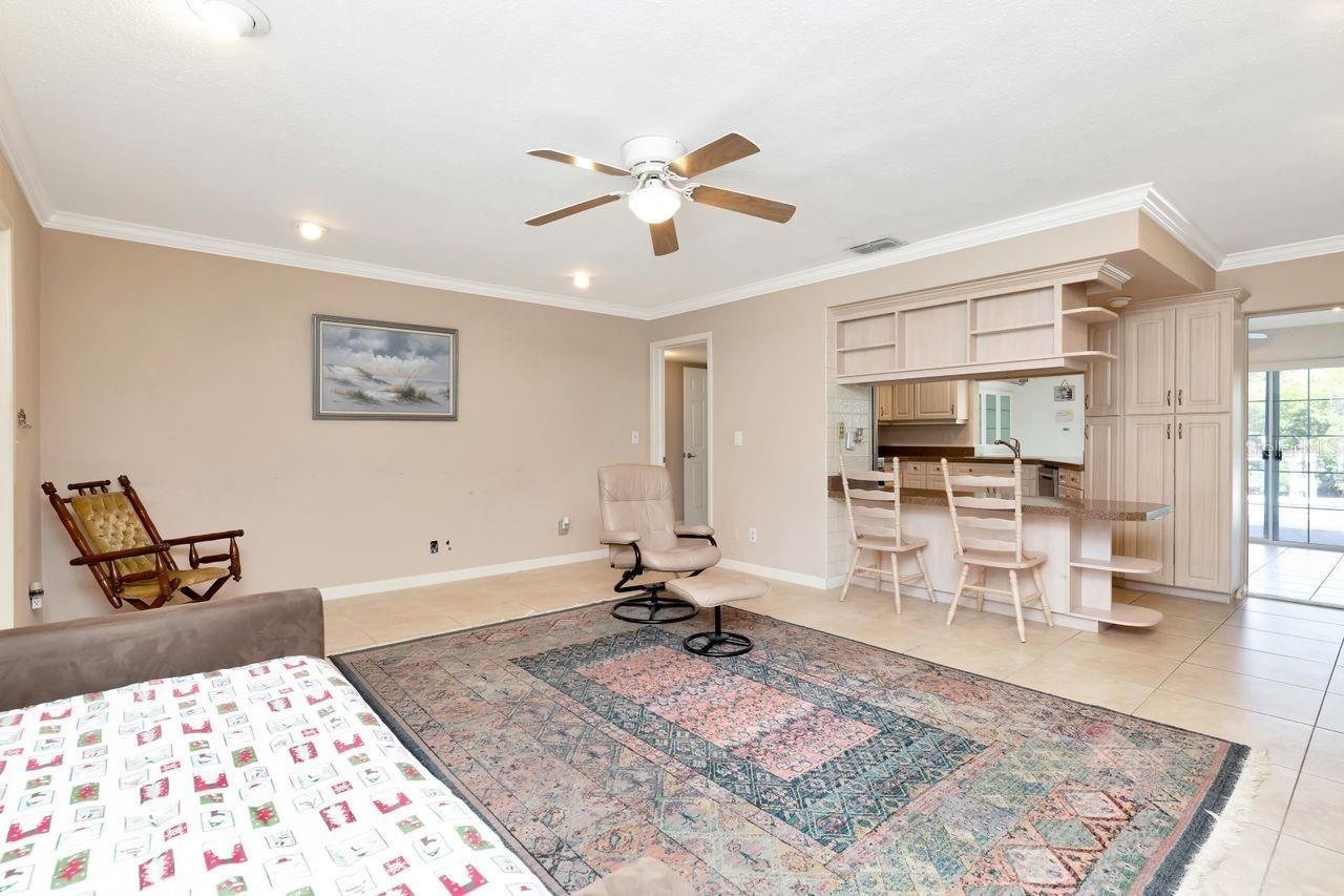 1113 45th Avenue Ne, Saint Petersburg, FL 33703 Photo