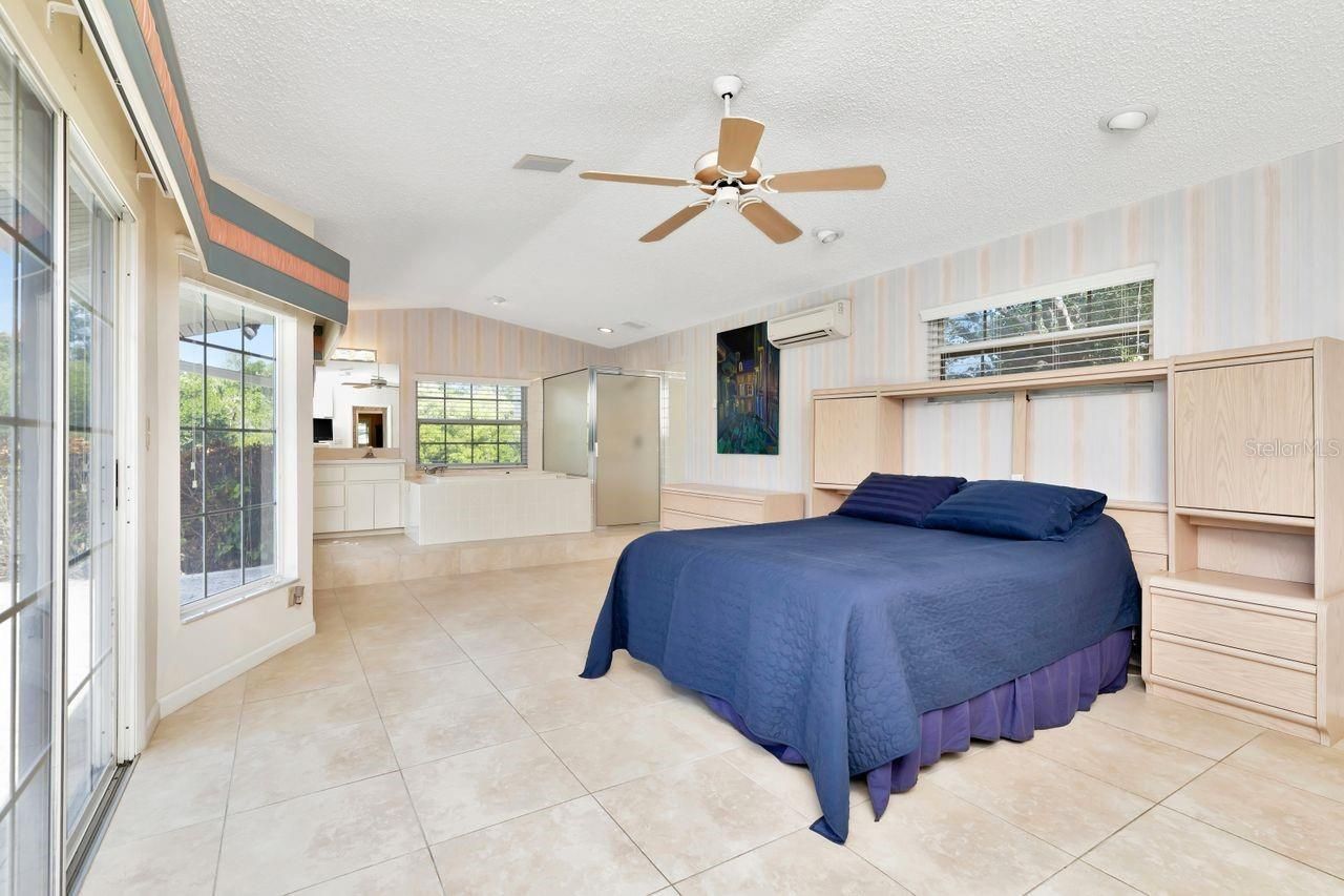 1113 45th Avenue Ne, Saint Petersburg, FL 33703 Photo