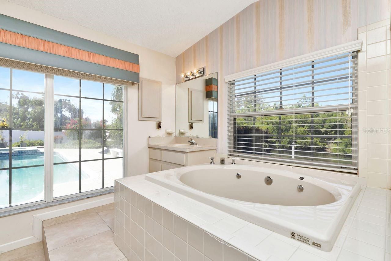 1113 45th Avenue Ne, Saint Petersburg, FL 33703 Photo