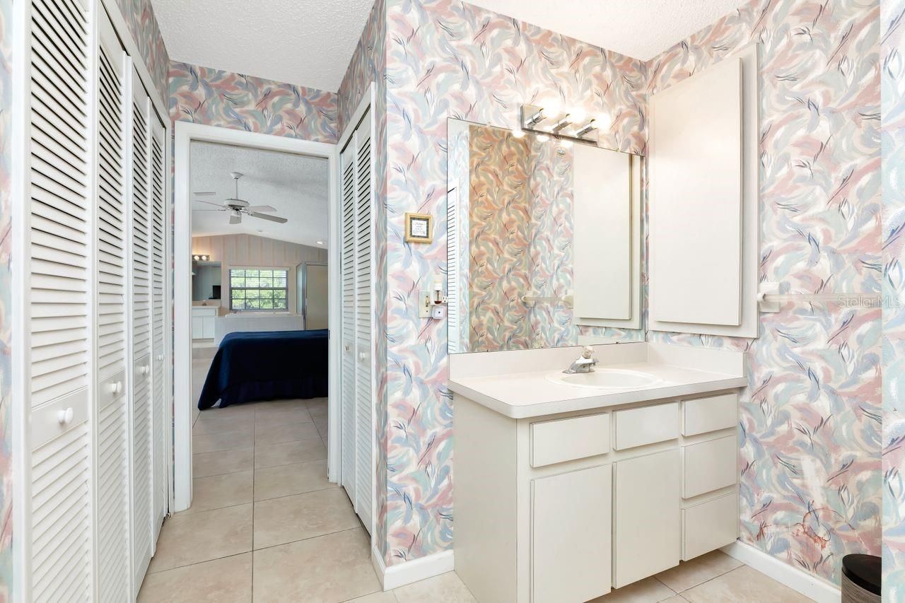 1113 45th Avenue Ne, Saint Petersburg, FL 33703 Photo