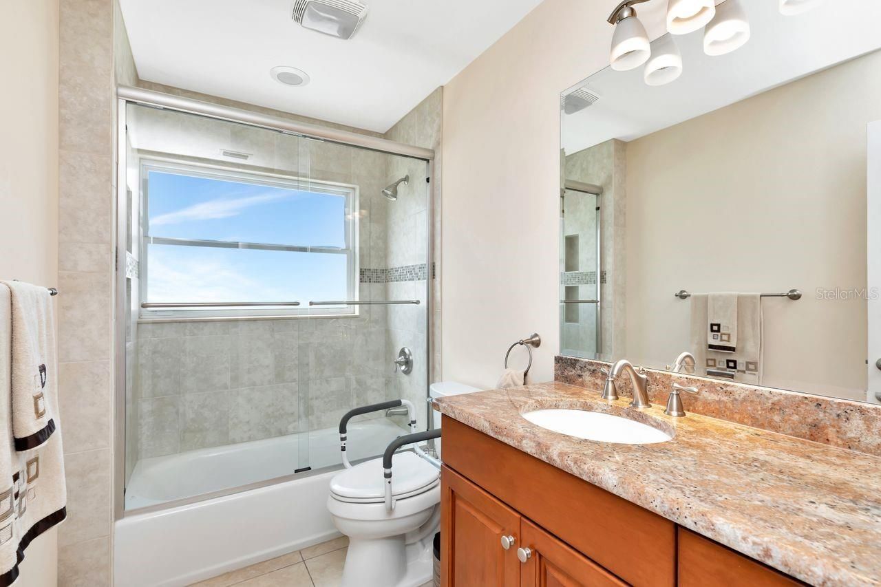 1113 45th Avenue Ne, Saint Petersburg, FL 33703 Photo