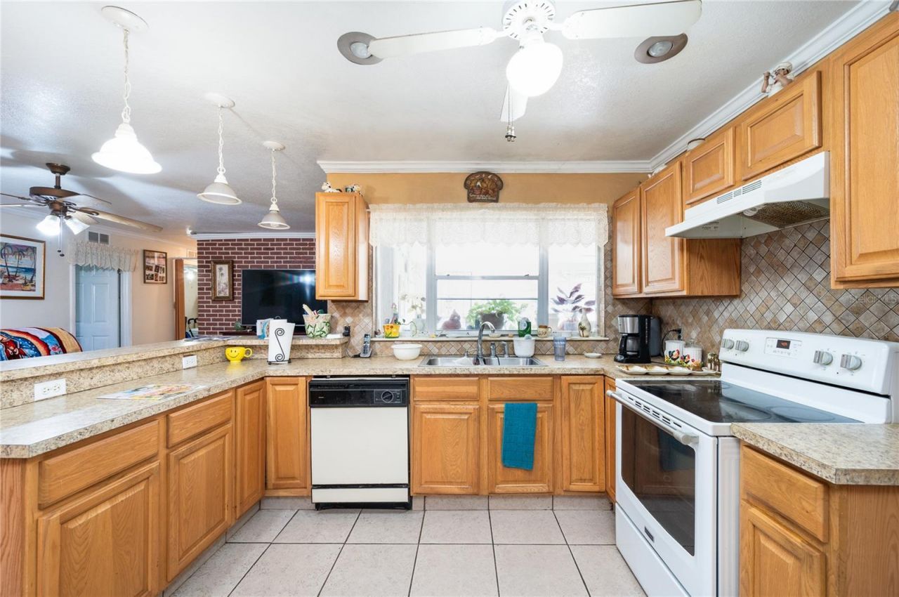 520 San Sebastian Prado, Altamonte Springs, FL 32714 Photo