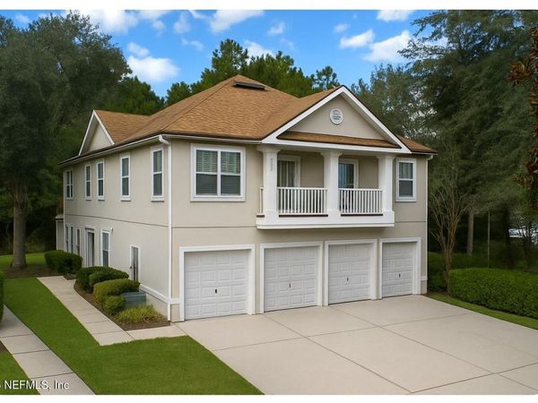 12407 N FOREST LAKE Circle, Unit 2, Jacksonville, FL 32225