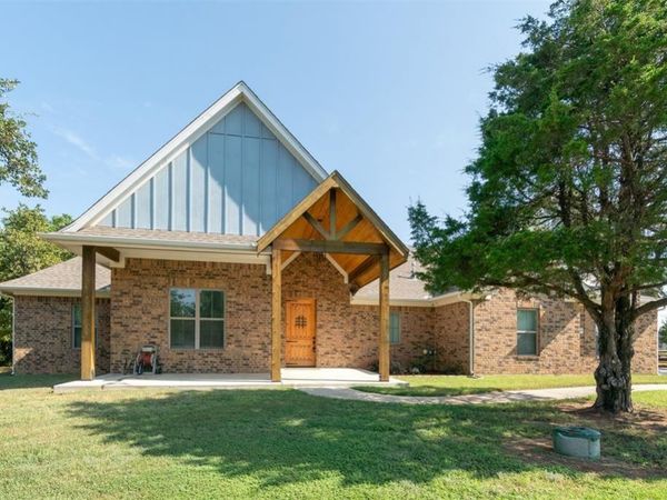17455 Wing Elm Drive, Newalla, OK 74857