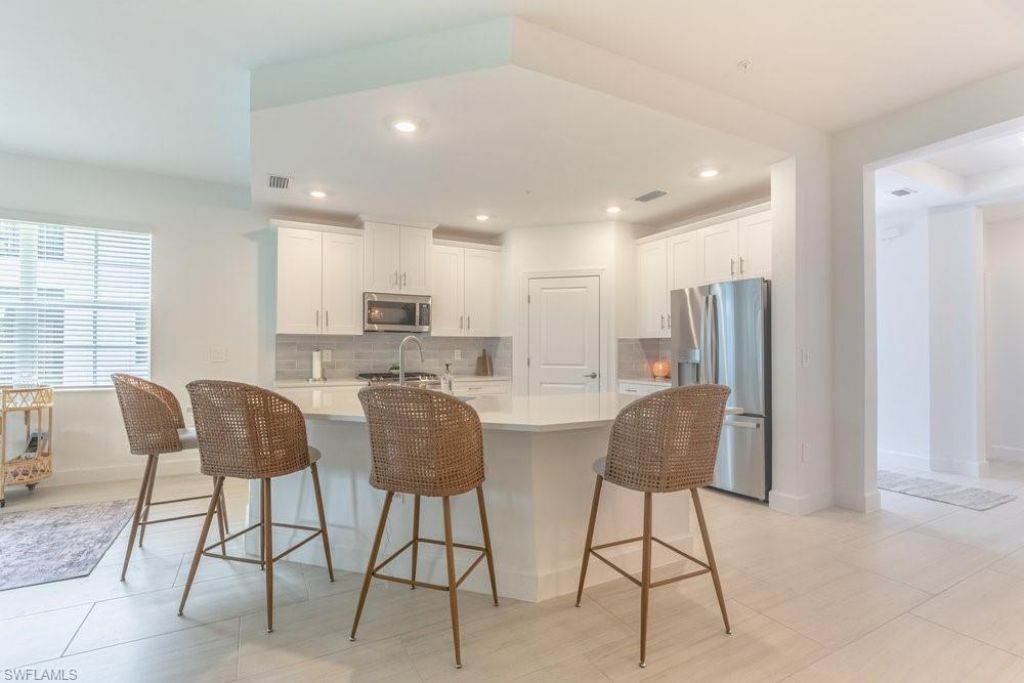 16903 Fairgrove Way, Unit 102, Naples, FL 34110 Photo