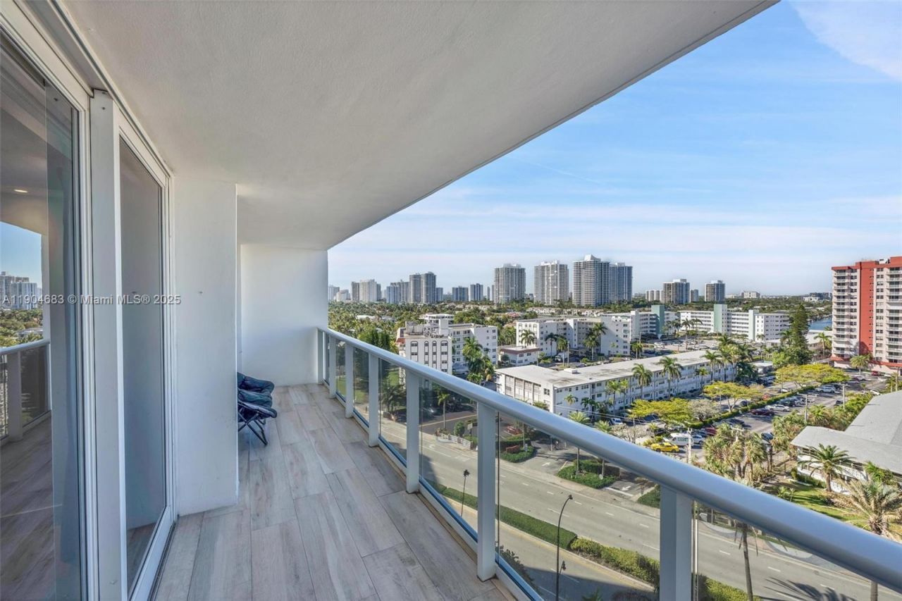 3140 S Ocean Dr, Unit 1011, Hallandale Beach, FL 33009 Photo