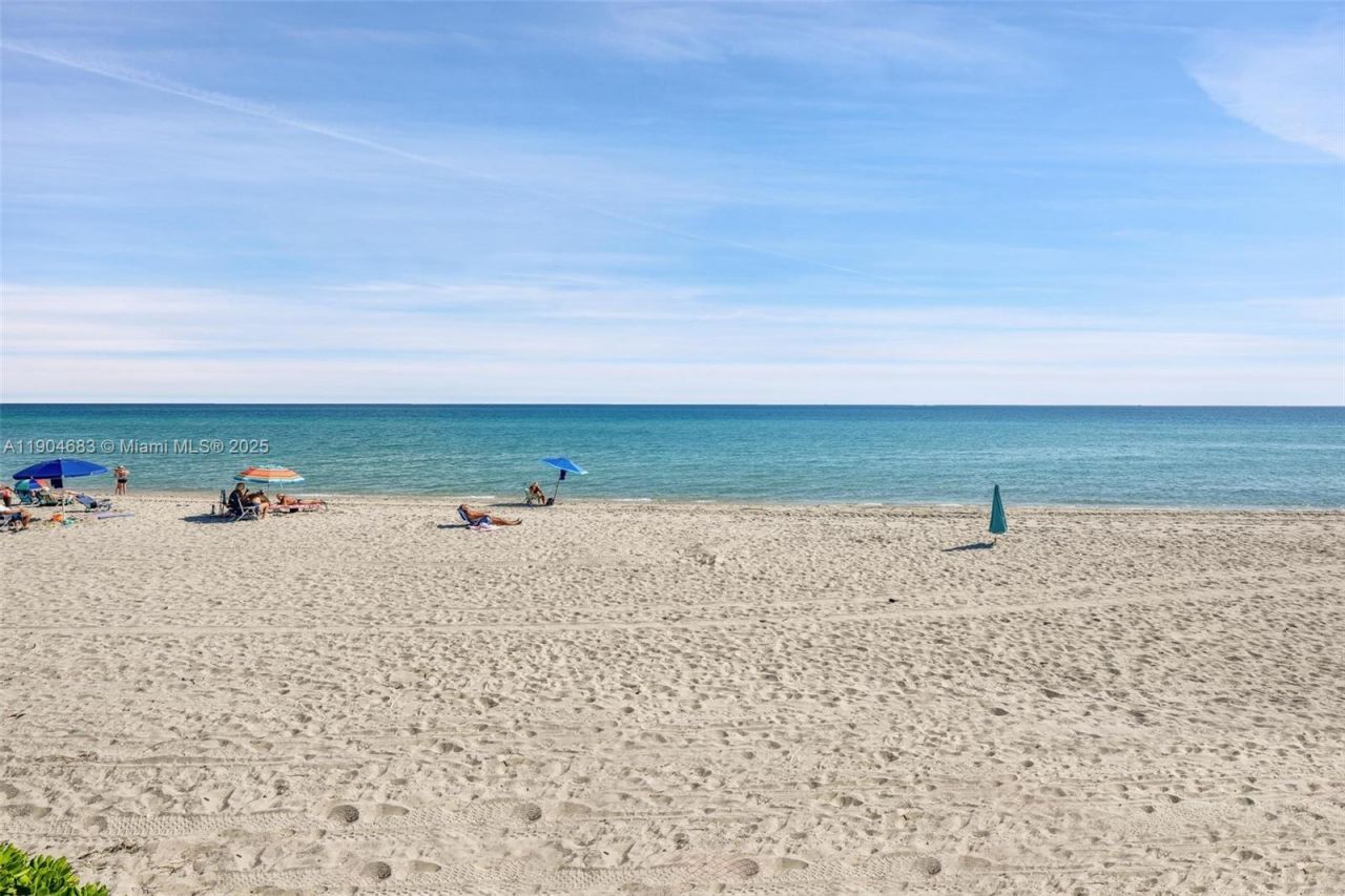 3140 S Ocean Dr, Unit 1011, Hallandale Beach, FL 33009 Photo