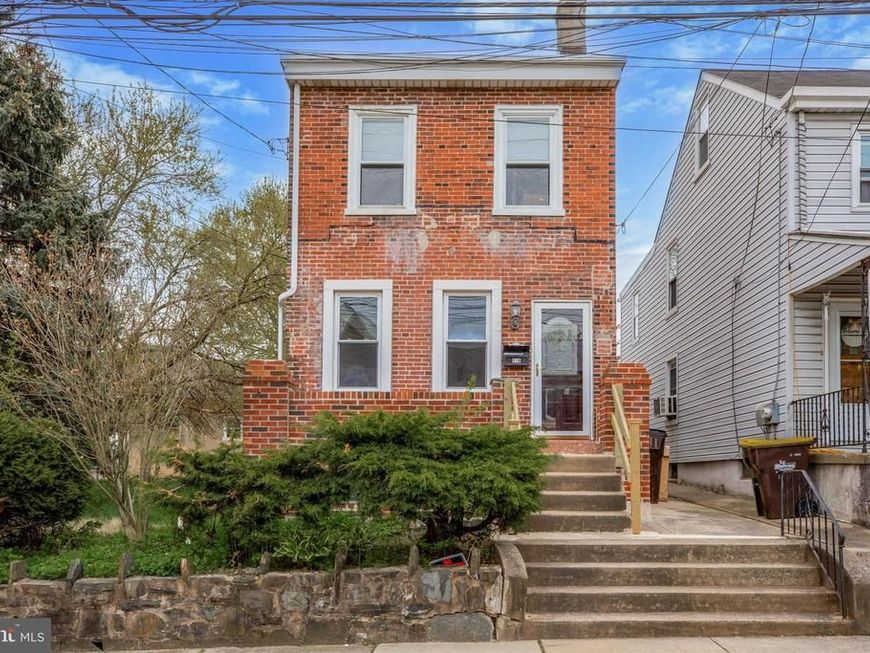 823 Coates Street, Bridgeport, PA 19405 Main Photo