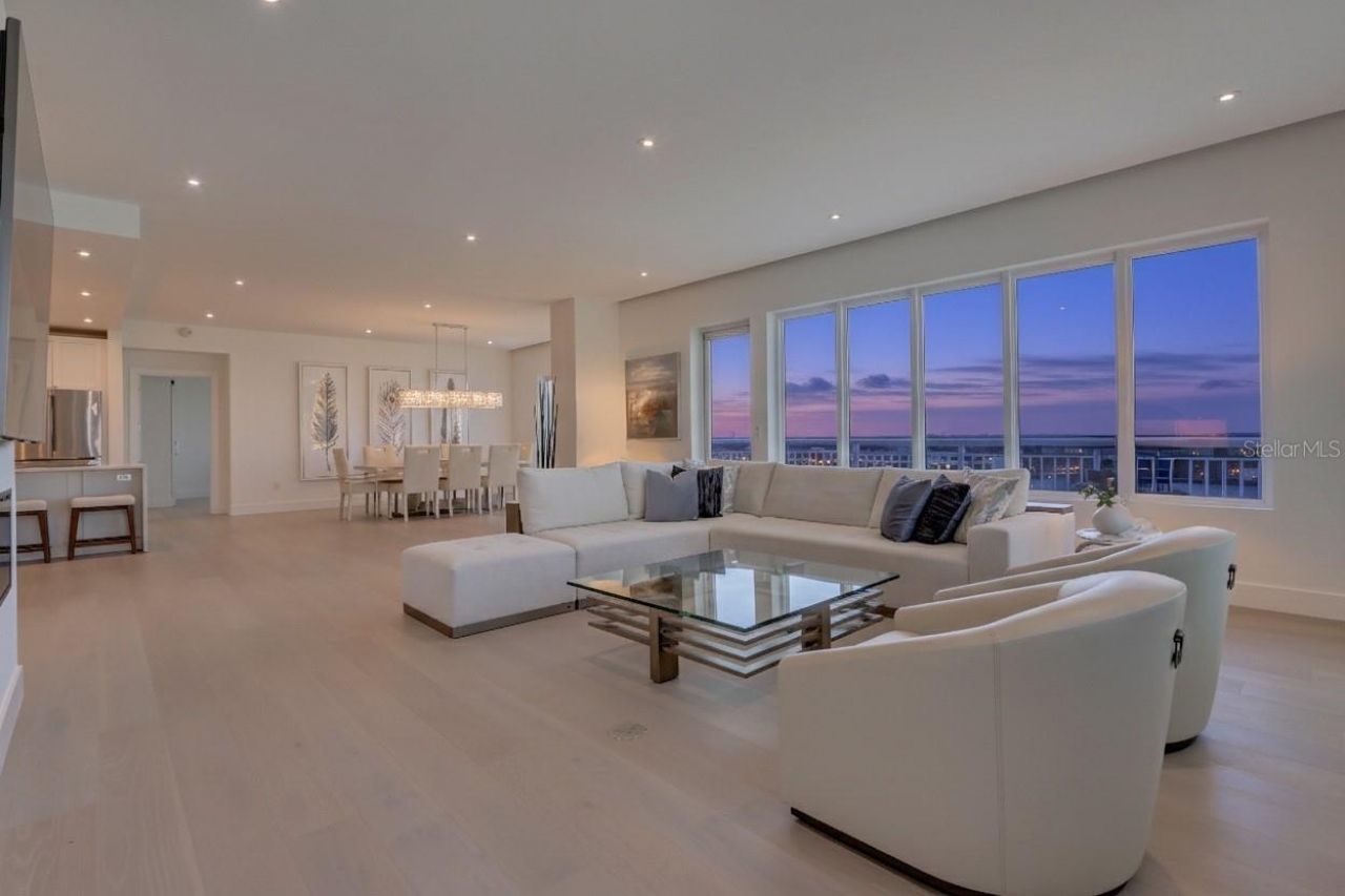 100 S Eola Drive, Unit 1614, Orlando, FL 32801 Photo