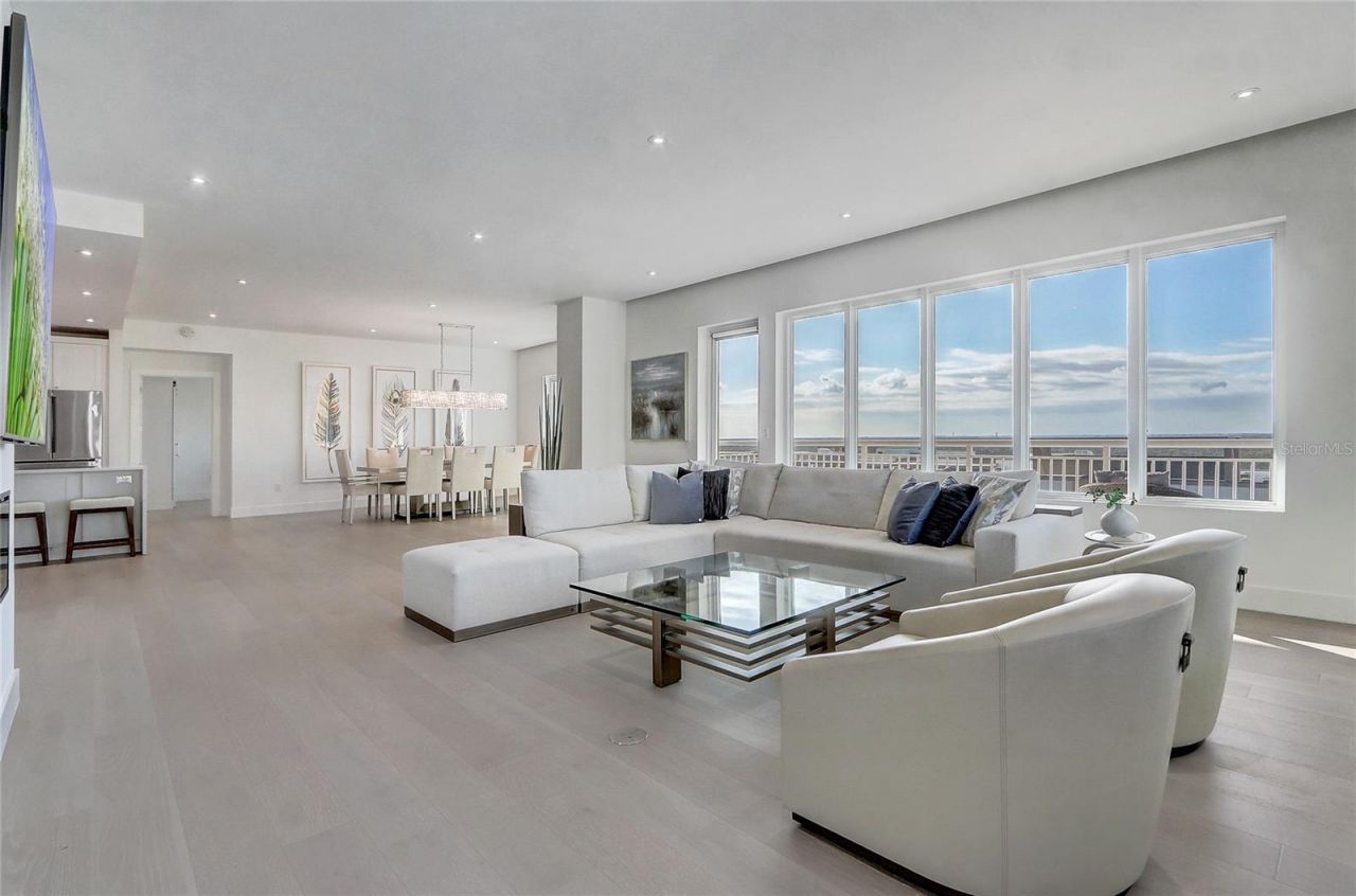 100 S Eola Drive, Unit 1614, Orlando, FL 32801 Photo