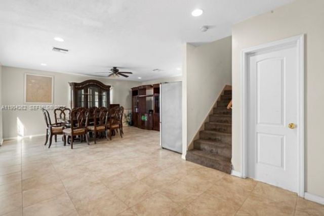 707 SE Karrigan Ter, Port Saint Lucie, FL 34983 Photo