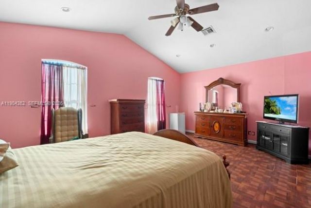 707 SE Karrigan Ter, Port Saint Lucie, FL 34983 Photo