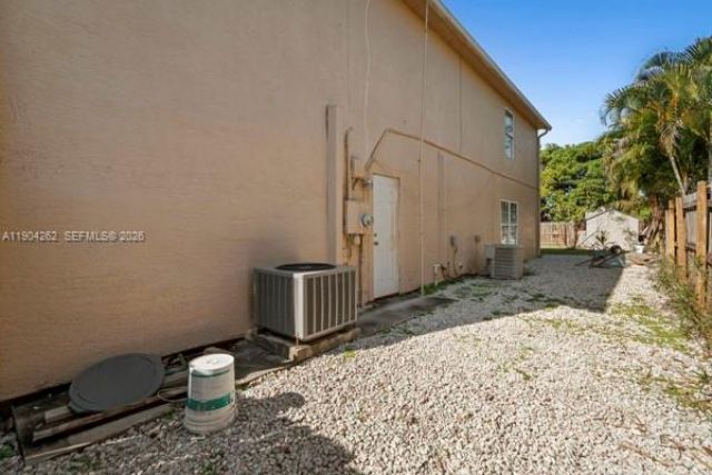 707 SE Karrigan Ter, Port Saint Lucie, FL 34983 Photo