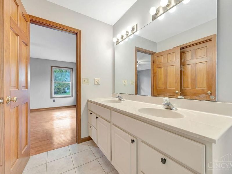 4 Olde Stone Court, Oxford, OH 45056 Photo 33