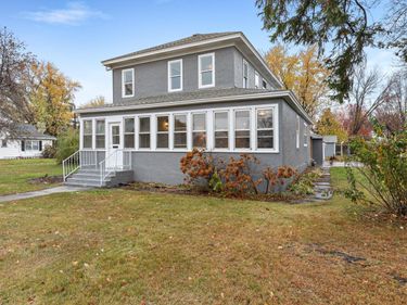 415 1st Avenue NE, Little Falls, MN 56345