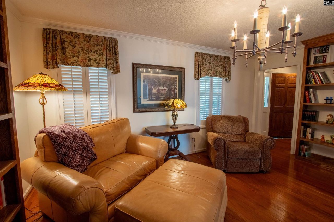 132 Forts Pond Road Photo 18