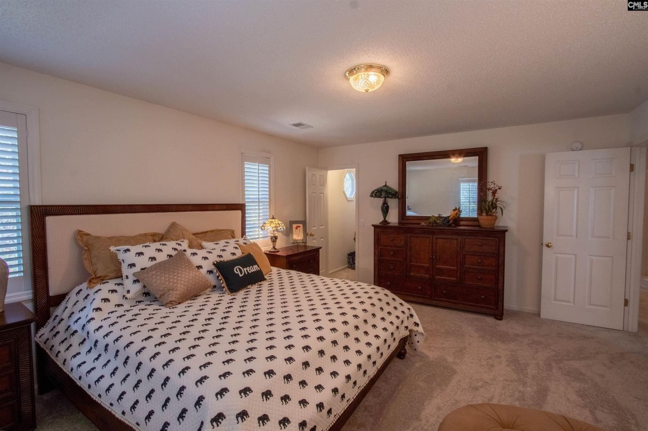 132 Forts Pond Road Photo 23