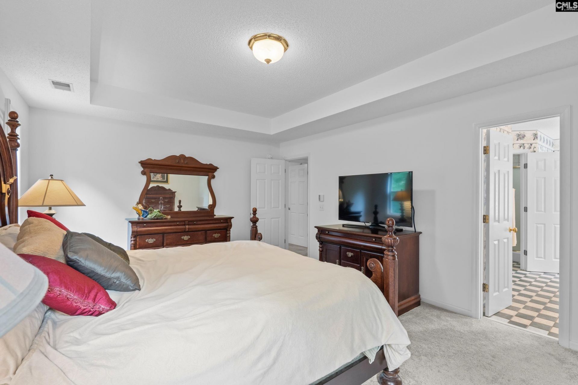 132 Forts Pond Road Photo 23