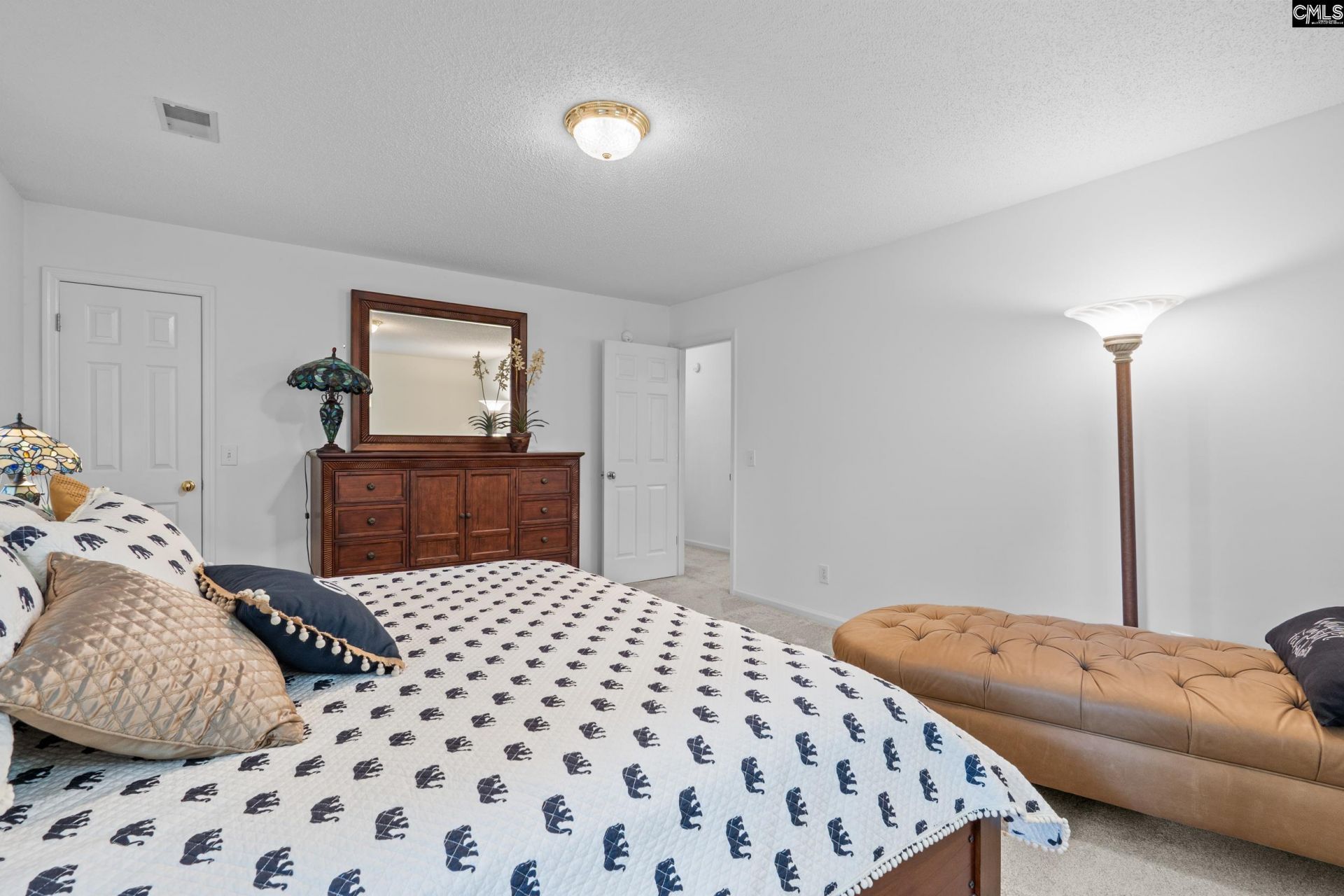 132 Forts Pond Road Photo 27