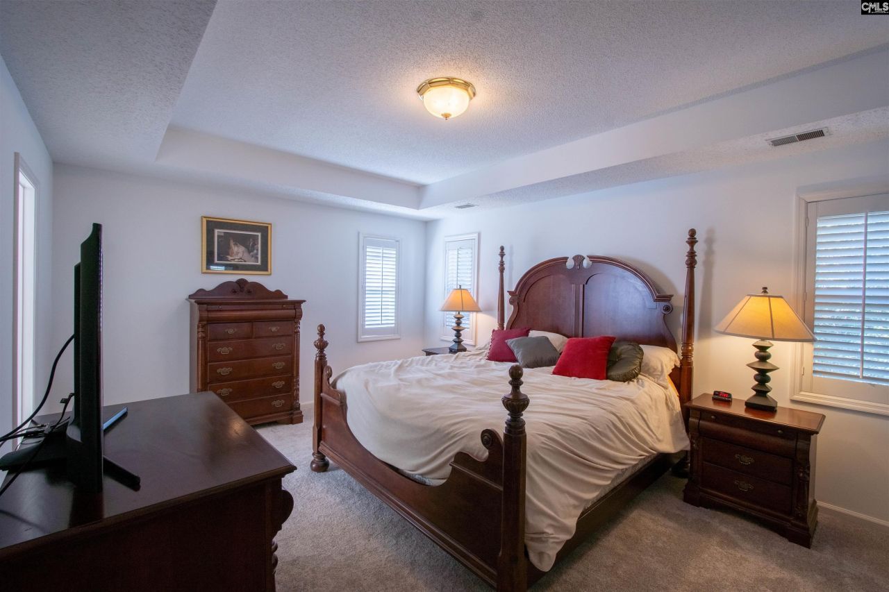 132 Forts Pond Road Photo 29