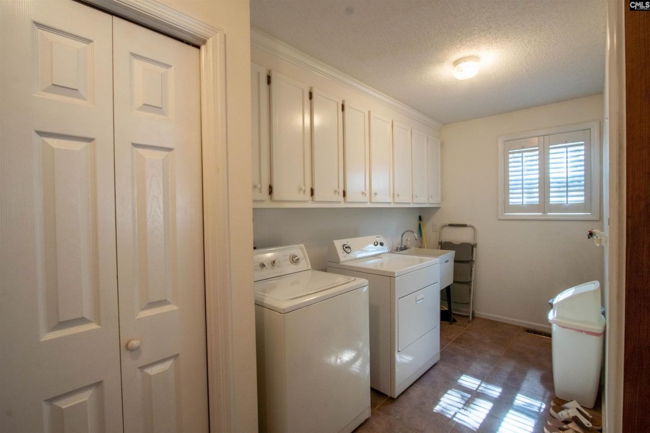 132 Forts Pond Road Photo 35