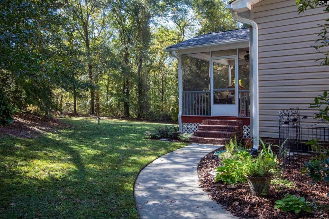 132 Forts Pond Road Photo 45