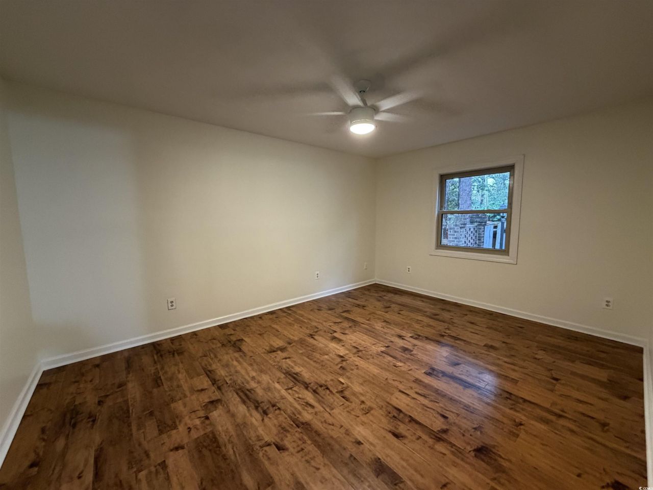 404 75th Ave N Photo 10