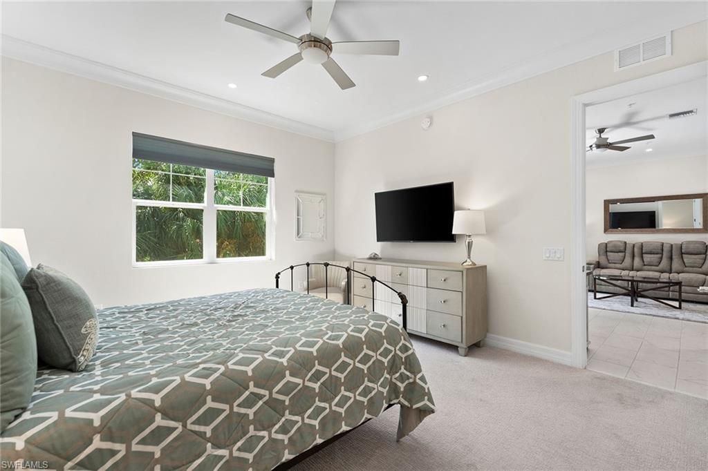 238 Indies Dr E, Unit 201, Naples, FL 34114 Photo