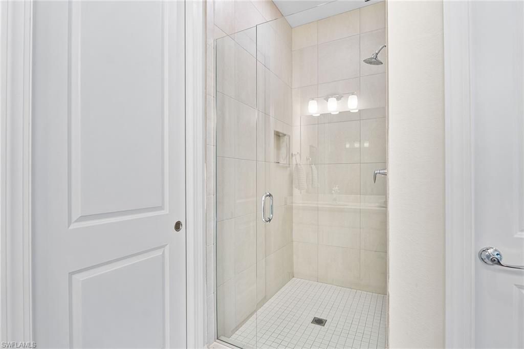 238 Indies Dr E, Unit 201, Naples, FL 34114 Photo