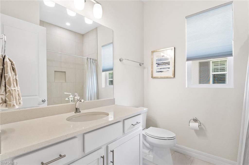 238 Indies Dr E, Unit 201, Naples, FL 34114 Photo