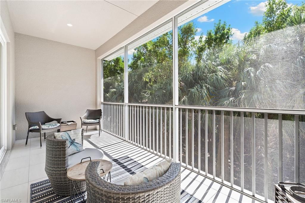 238 Indies Dr E, Unit 201, Naples, FL 34114 Photo