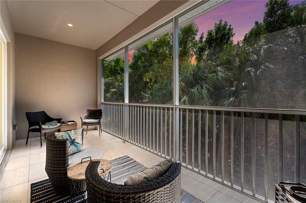 238 Indies Dr E, Unit 201, Naples, FL 34114 Photo