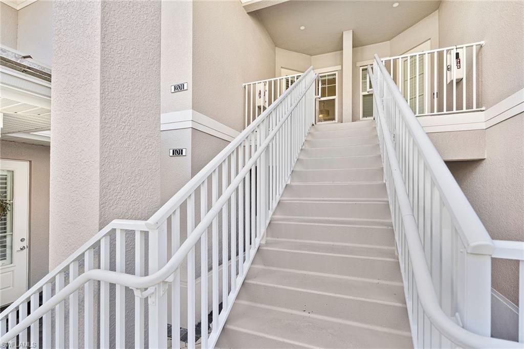 238 Indies Dr E, Unit 201, Naples, FL 34114 Photo