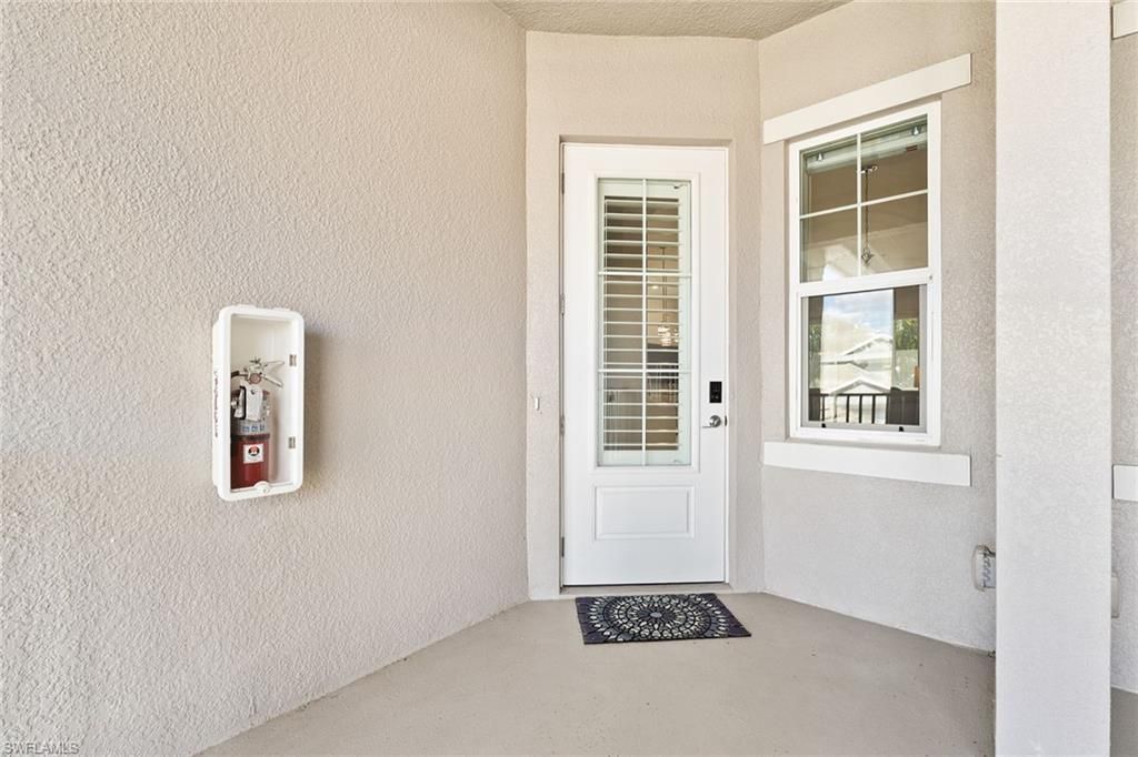 238 Indies Dr E, Unit 201, Naples, FL 34114 Photo