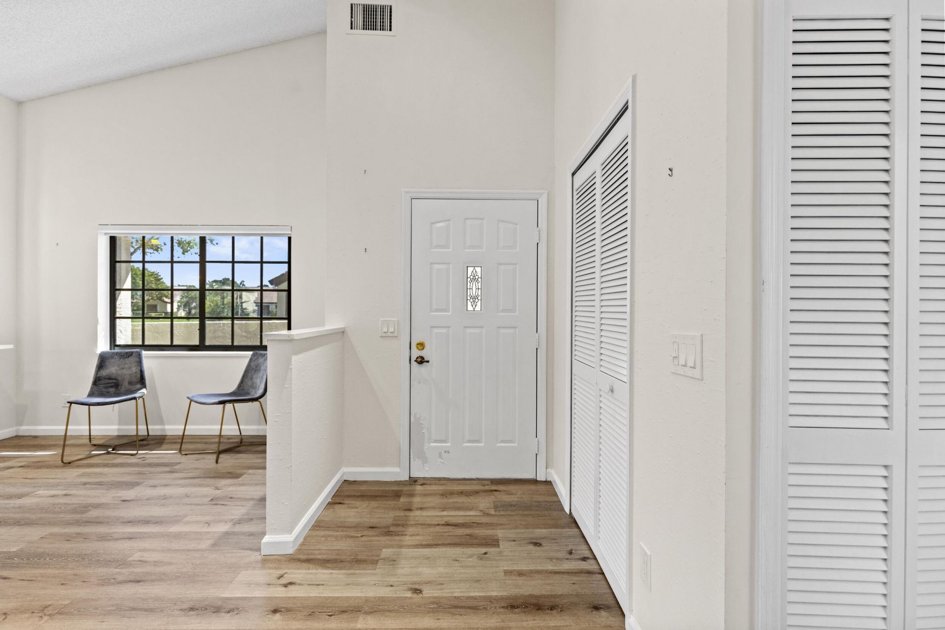 8261 Waterline Drive, Boynton Beach, FL 33472 Photo