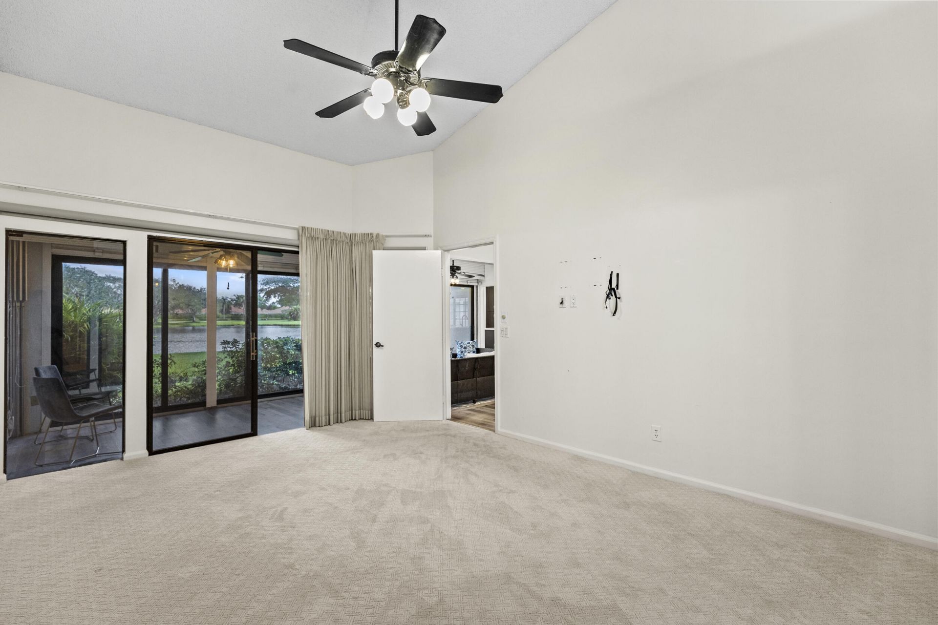 8261 Waterline Drive, Boynton Beach, FL 33472 Photo