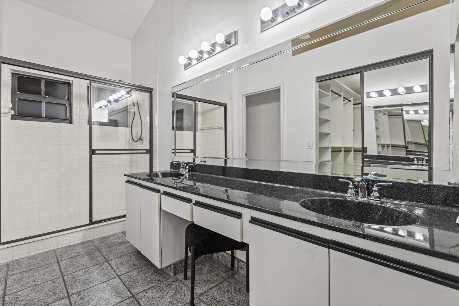 8261 Waterline Drive, Boynton Beach, FL 33472 Photo