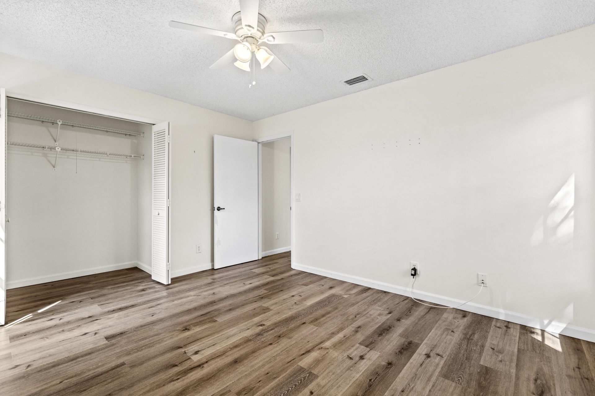 8261 Waterline Drive, Boynton Beach, FL 33472 Photo