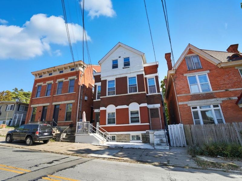 2226 Kenton Street, Cincinnati, OH 45206 Photo 3