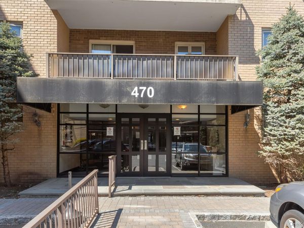 470 Halstead Avenue, Unit 6V, Harrison, NY 10528