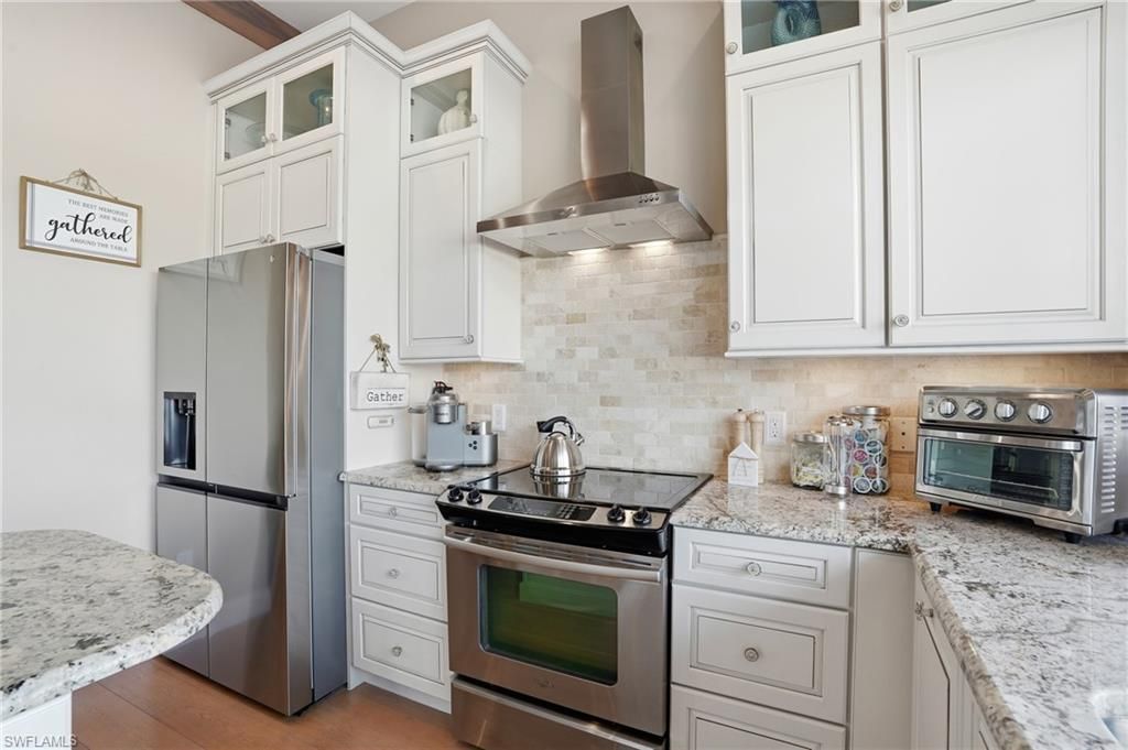 5886 Shell Cove Dr, Cape Coral, FL 33914 Photo