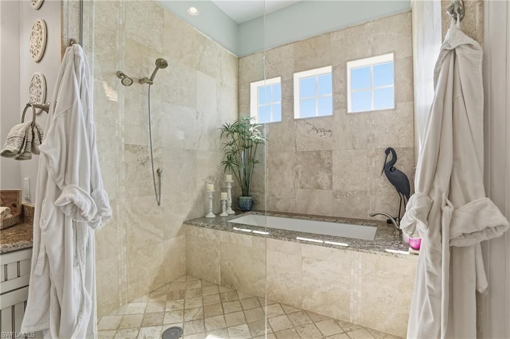 5886 Shell Cove Dr, Cape Coral, FL 33914 Photo