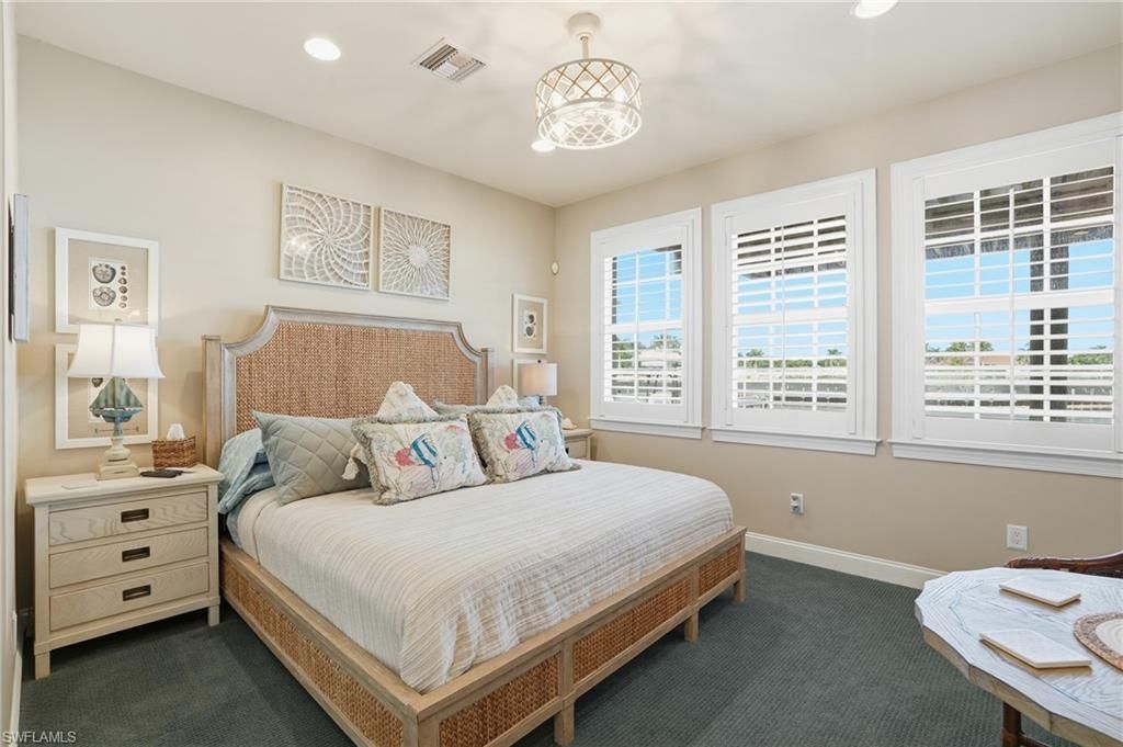 5886 Shell Cove Dr, Cape Coral, FL 33914 Photo