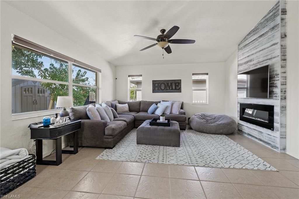 1517 Graduate Ct , Lehigh Acres, FL 33971 Photo