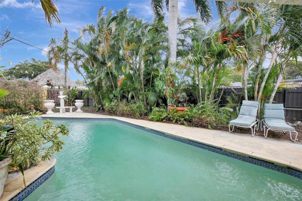 421 NW 77th Way, Pembroke Pines, FL 33024 Photo