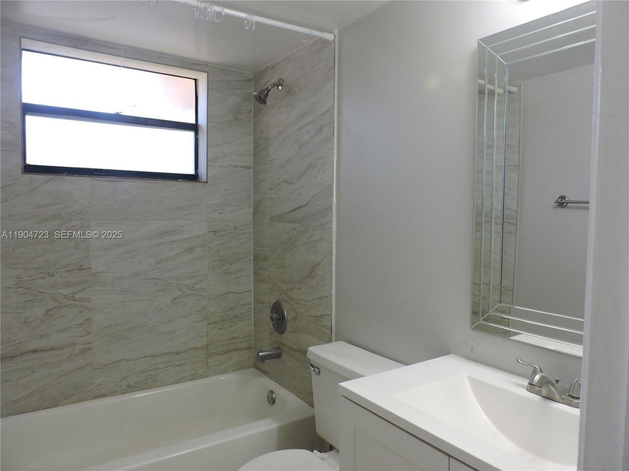 14867 SW 104th St, Unit 24-21, Miami, FL 33196 Photo