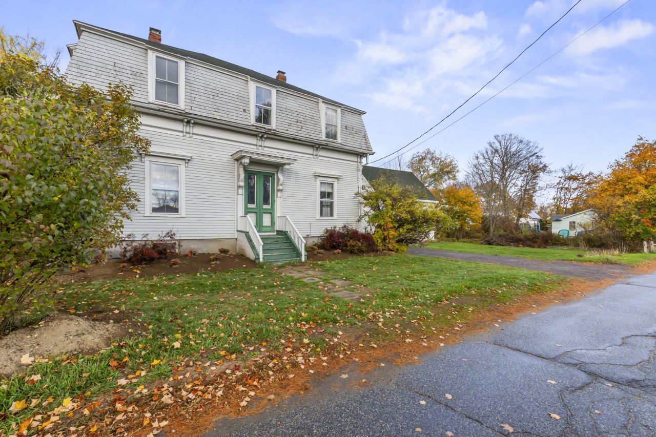 27 Gardiner Street, Richmond, ME 04357 Main Photo