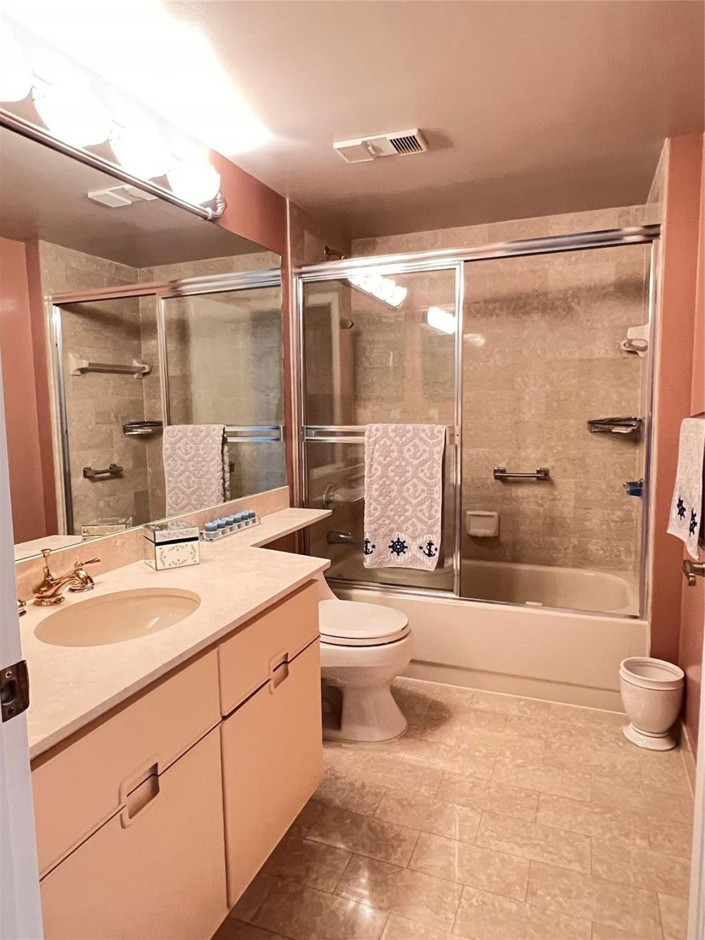 7567 Imperial Drive, Unit 201, Boca Raton, FL 33433 Photo