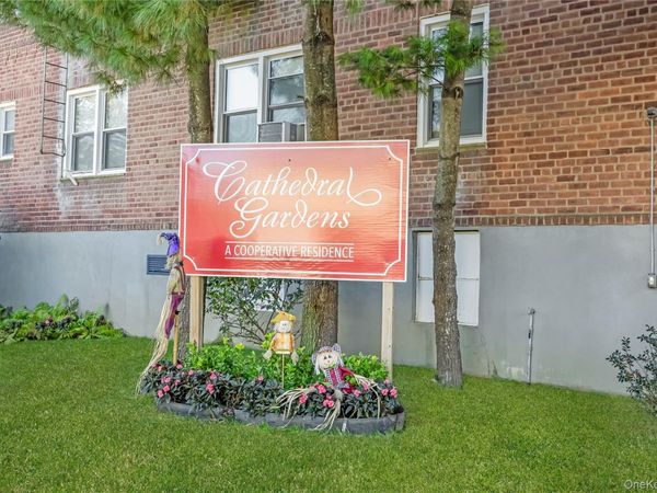 22 Mulford Place, Unit 2D, Hempstead, NY 11550